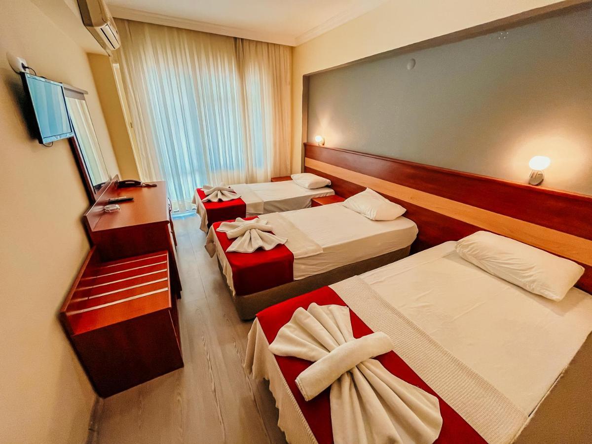 Hotel First Class Дидим Екстериор снимка